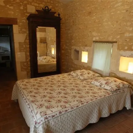 Chateau De Mouillepied Hotel Port-dʼEnvaux