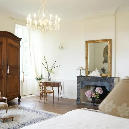 Chateau De Mouillepied Hotel 3*