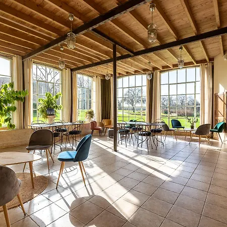 Hotel Chateau De Mouillepied