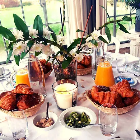 Hotel Chateau De Mouillepied