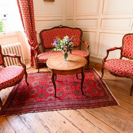 Hotel Chateau De Mouillepied 3*
